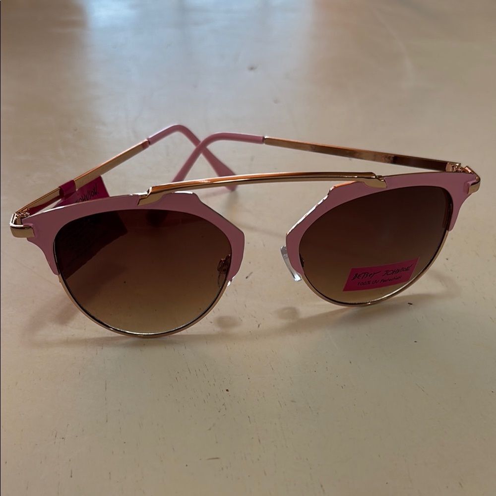 Betsey Johnson sunglasses